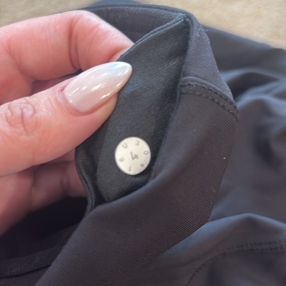 Lululemon Athletica Black Streamlined Leggings - Picture 3 of 3